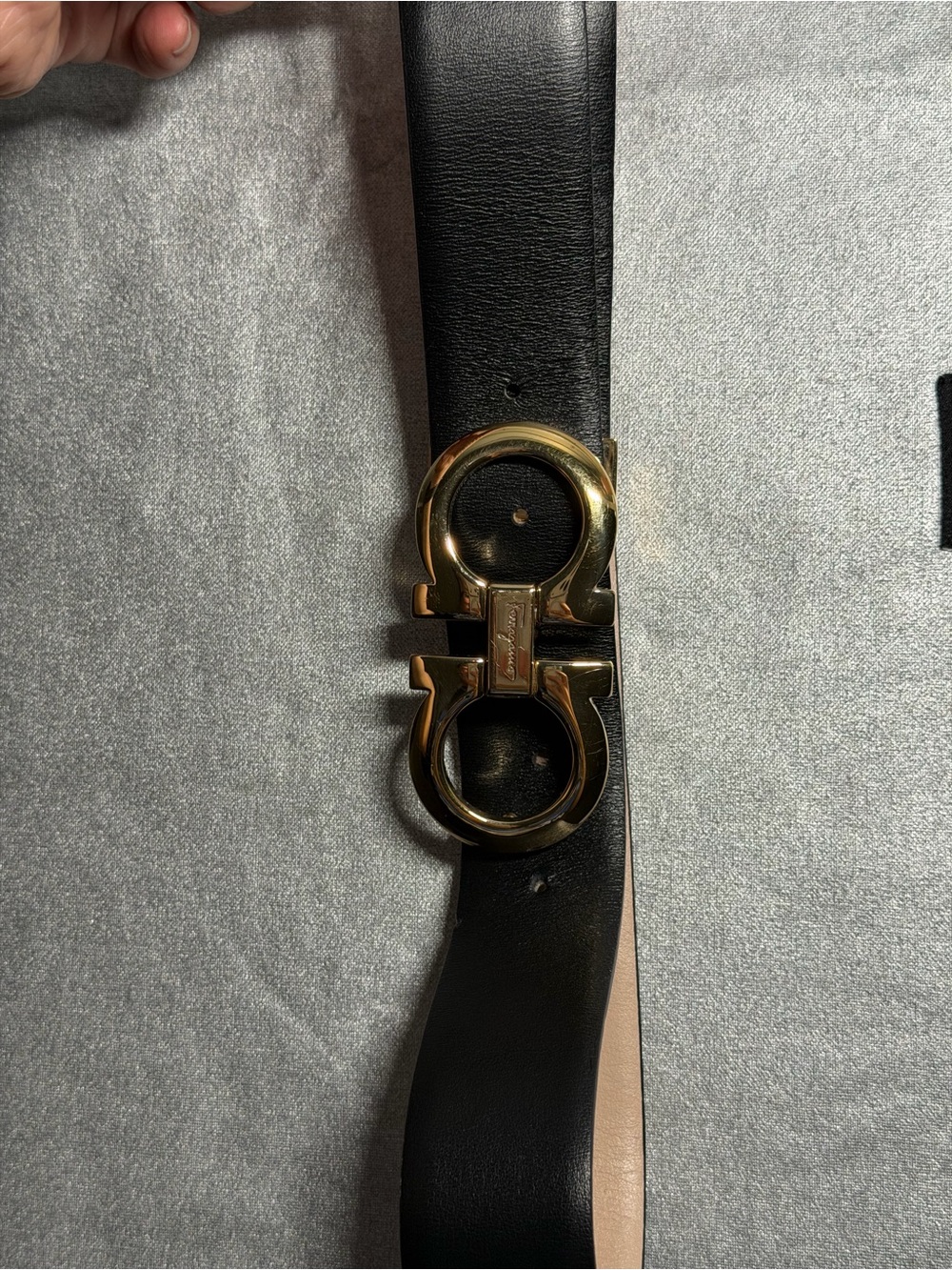 Salvatore Ferragamo Double Gancini Black Leather Belt Gold Buckle - Picture 8 of 13